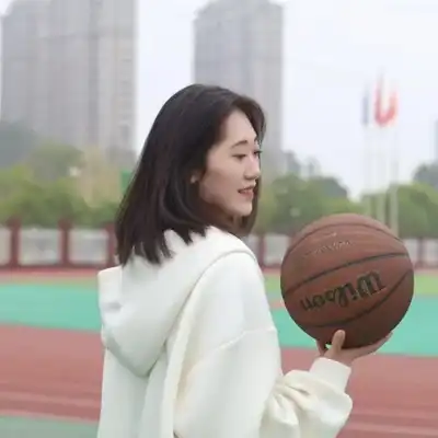 秦梓